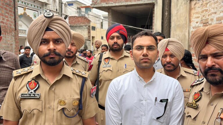 ਨਸ਼ਾ ਤਸਕਰਾਂ ਵਿਰੁੱਧ ਕਾਰਵਾਈ ਦੌਰਾਨ ਗੈਰਕਾਨੂੰਨੀ ਜਾਇਦਾਦਾਂ ਕੀਤੀਆਂ ਗਈਆਂ ਨਸ਼ਟ